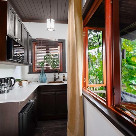 Serendipity Holistic Resort Spa Kingston Ngoại thất bức ảnh