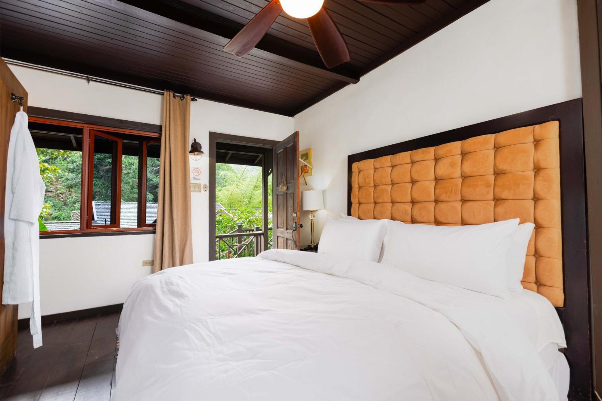 Serendipity Holistic Resort Spa Kingston Ngoại thất bức ảnh